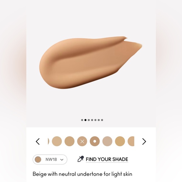 MAC Studio Radiance Serum Powdered Foundation in NW18 - Picture 3 of 5